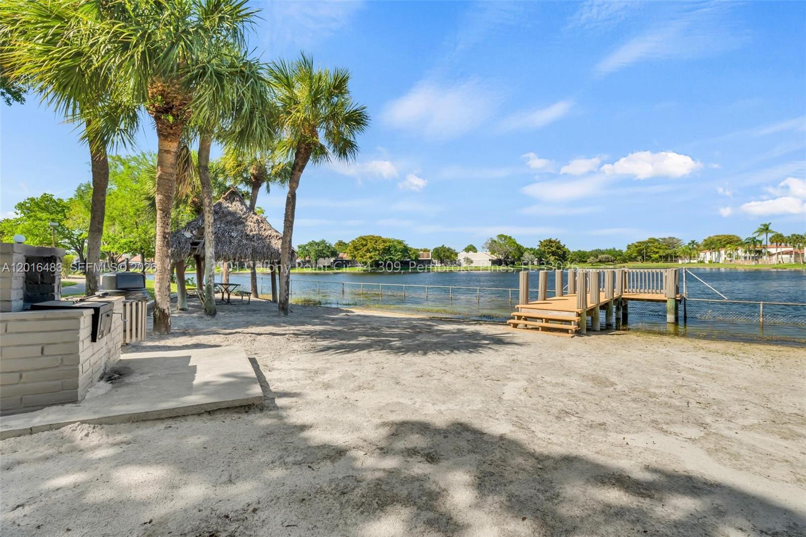 COLONY POINT 4 CONDO - Residential