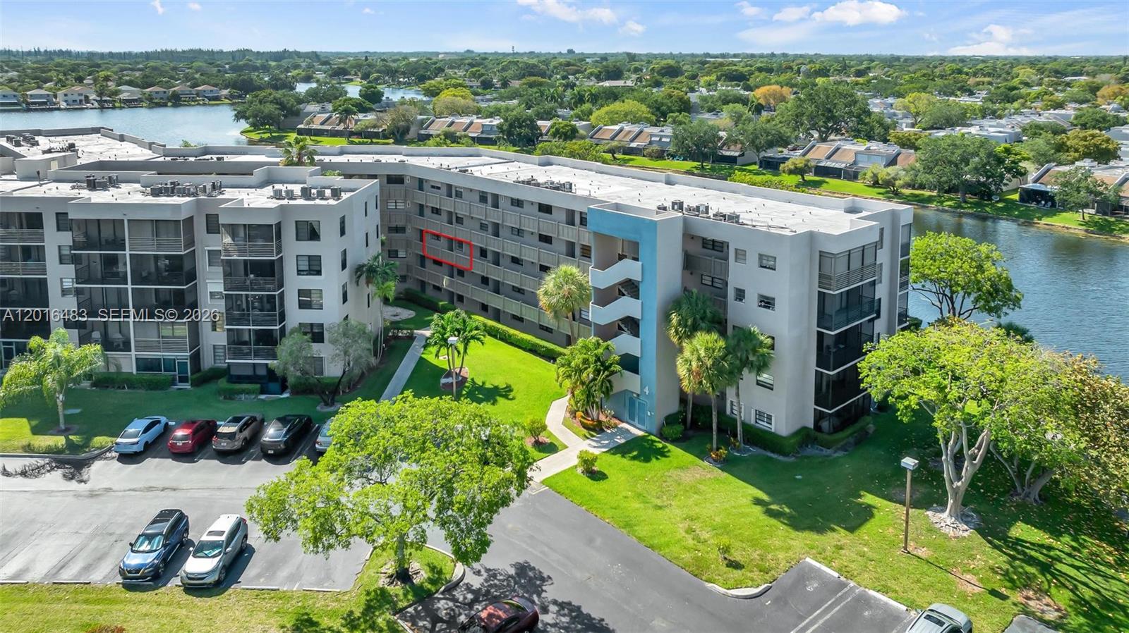 COLONY POINT 4 CONDO - Residential