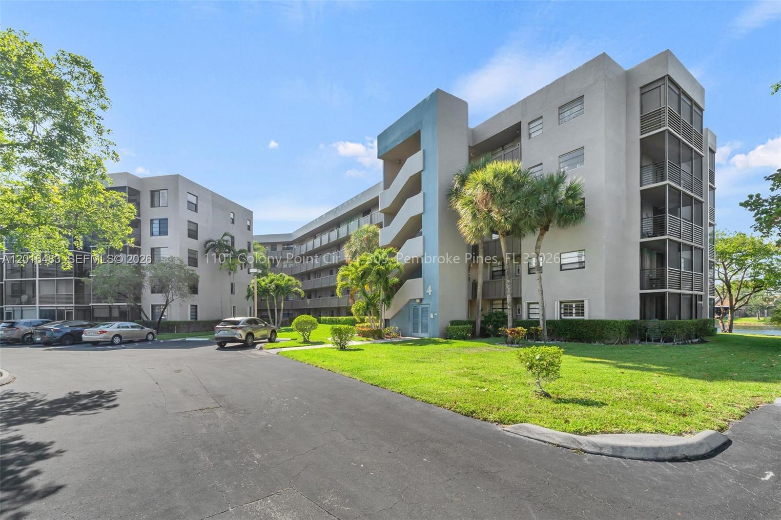 COLONY POINT 4 CONDO - Residential