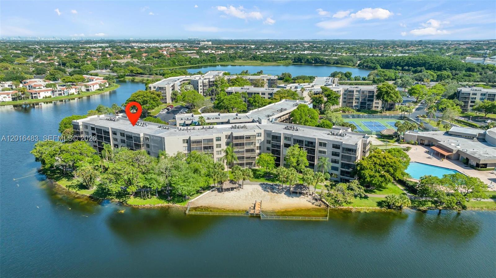 COLONY POINT 4 CONDO - Residential