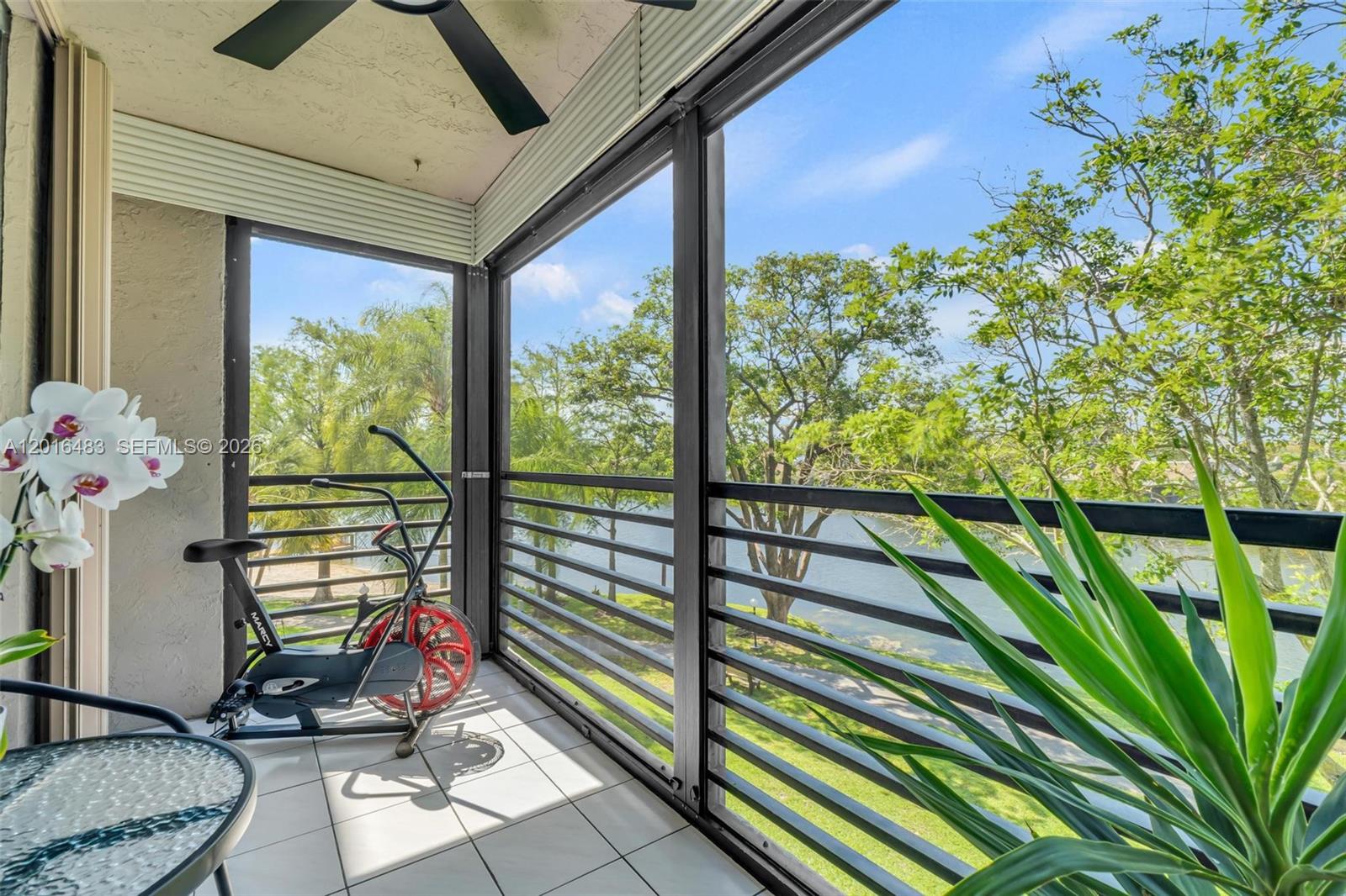 COLONY POINT 4 CONDO - Residential