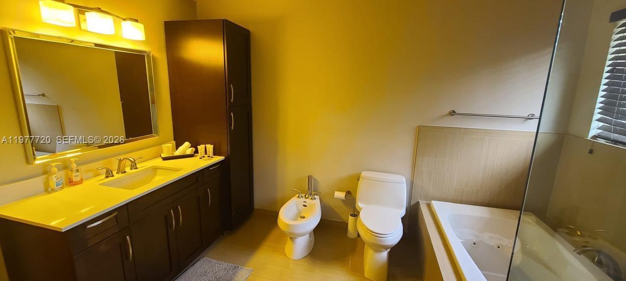 LAKES ON THE GREEN GWENDO - Residential