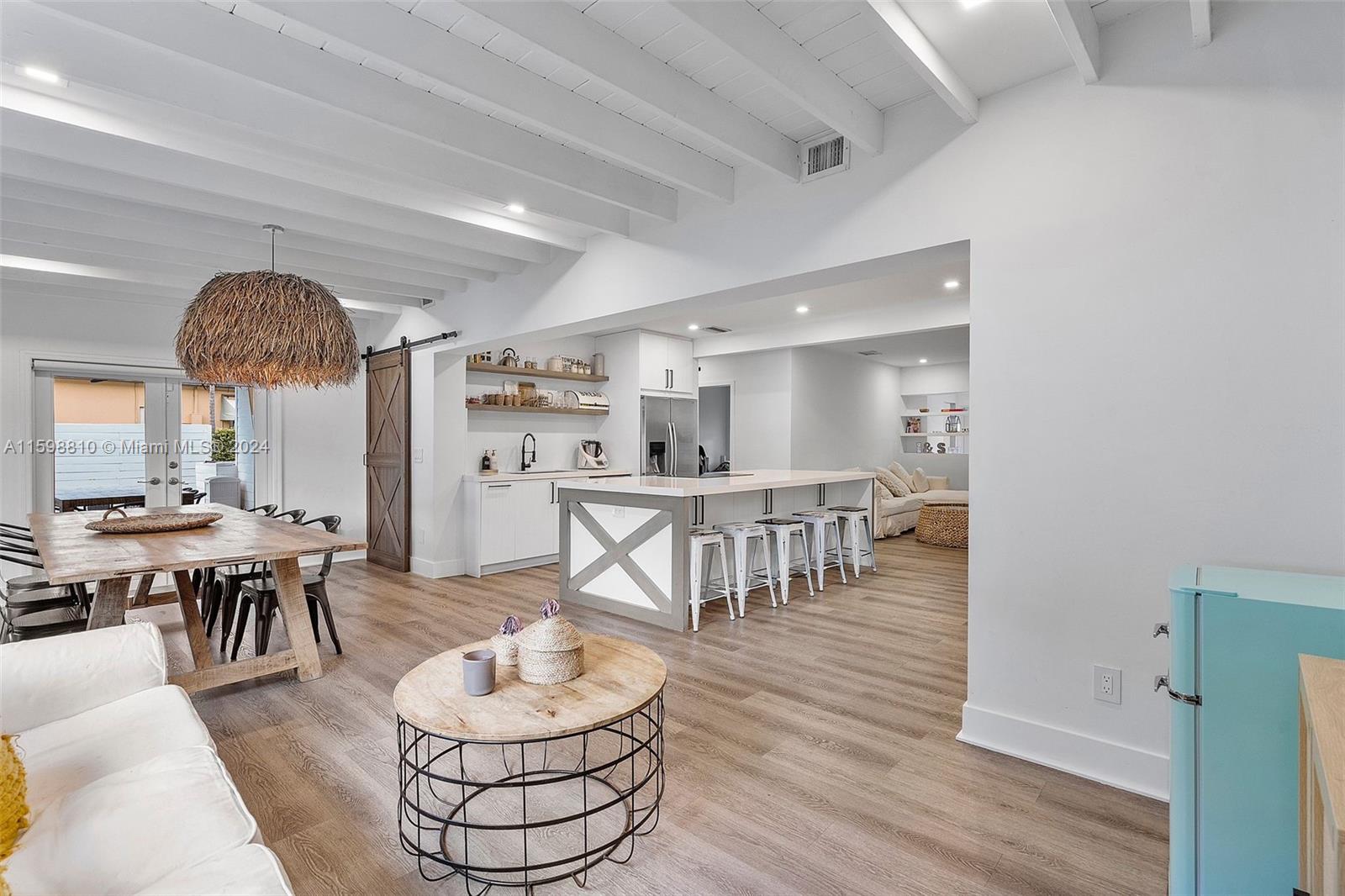 TROPICAL ISLE HOMES SUB 4 - Residential