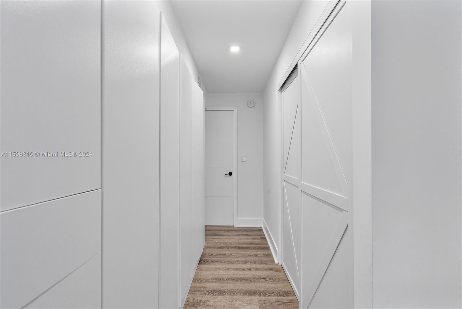 TROPICAL ISLE HOMES SUB 4 - Residential