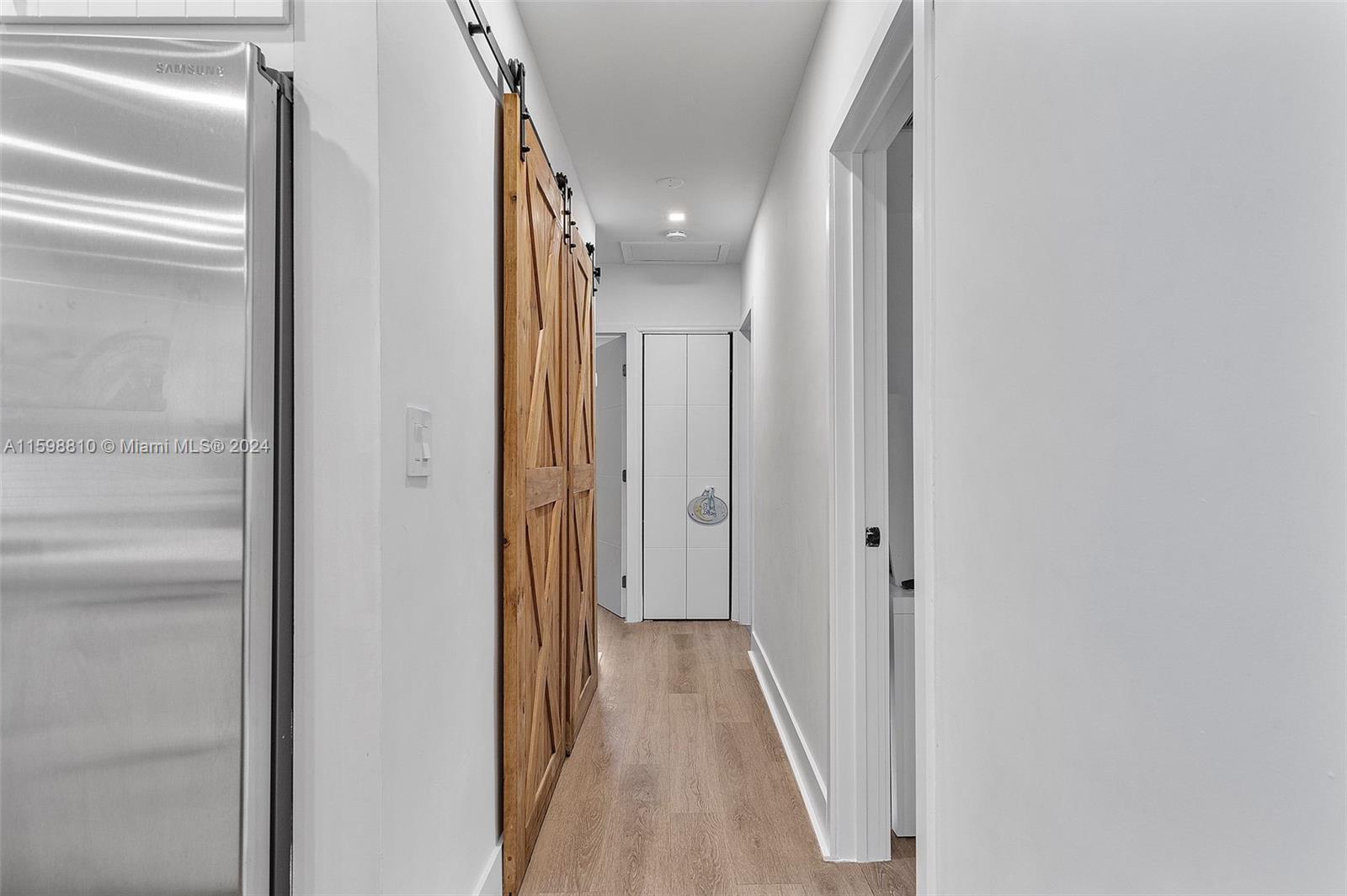 TROPICAL ISLE HOMES SUB 4 - Residential