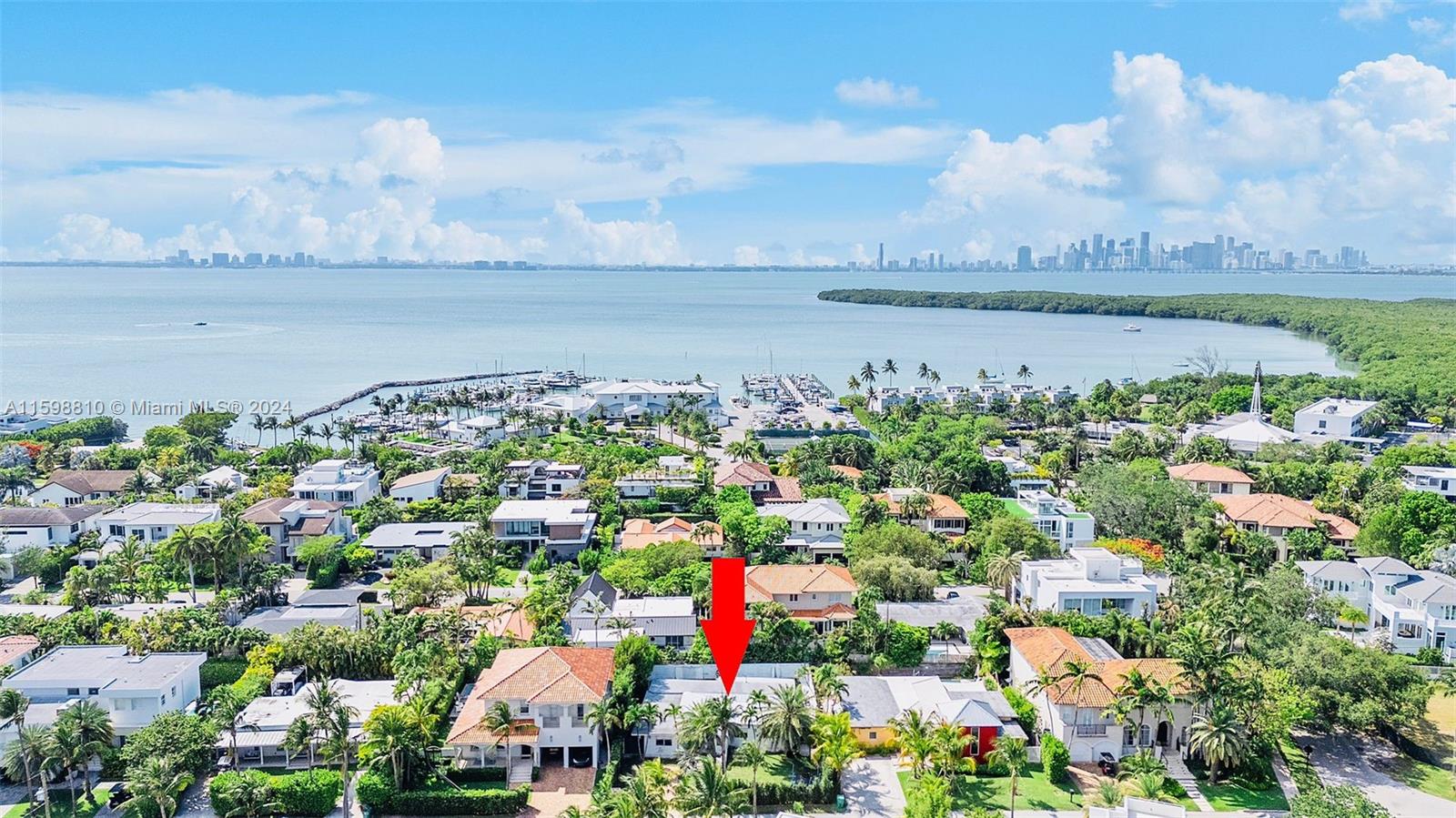 Ready to move in.
Charming fully remodeled 5-Bedroom Key Biscayne mackle home
This beautiful 5-bedrooms and 3.5 bathrooms residence in the exclusive and prestigious island of Key Biscayne has recently undergone a complete transformation, resulting in a cozy and inviting home. It has over 2,000 sqft of living space with a well-designed open floor layout that seamlessly blends comfort and coastal decoration.
Key Features:
Spacious Layout: the open floor plan ensures a seamless flow throughout the house, creating an inviting atmosphere for family gatherings and entertaining.
Heart of the Home: a white modern kitchen, centrally located, is a true highlight. It has been meticulously designed with a big island in the middle and ample storage.