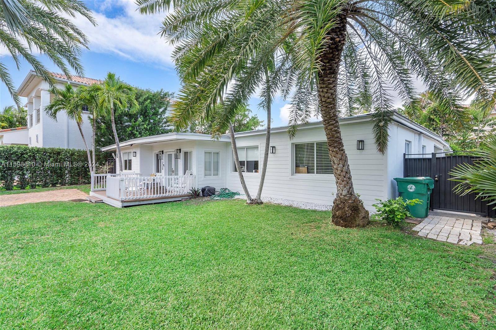 TROPICAL ISLE HOMES SUB 4 - Residential