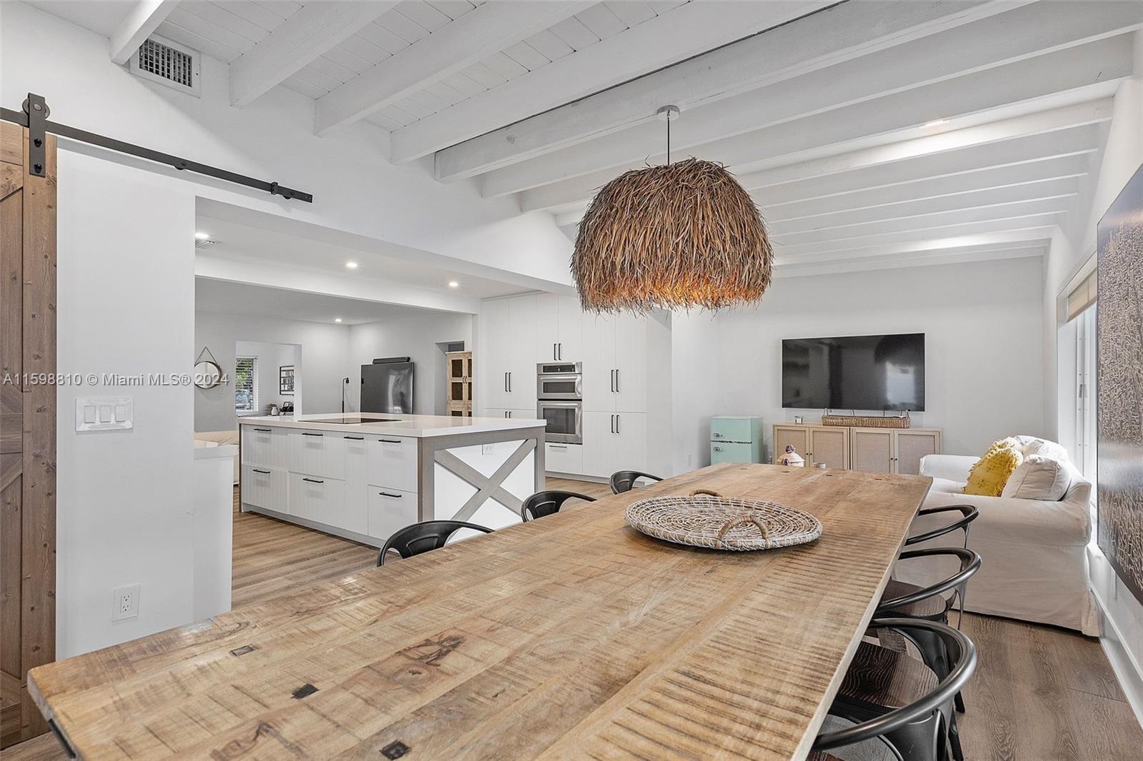 TROPICAL ISLE HOMES SUB 4 - Residential