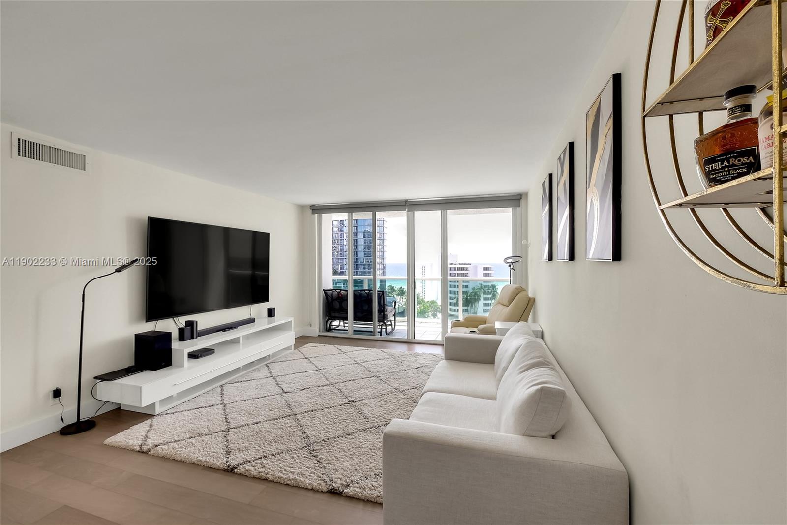 ARLEN HOUSE EAST CONDO - Residential