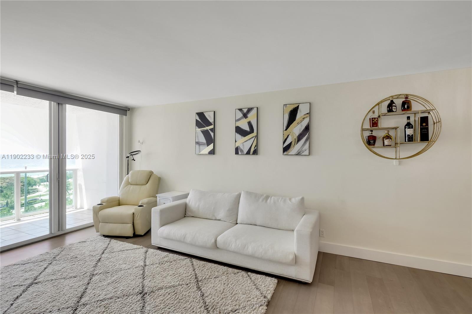 ARLEN HOUSE EAST CONDO - Residential