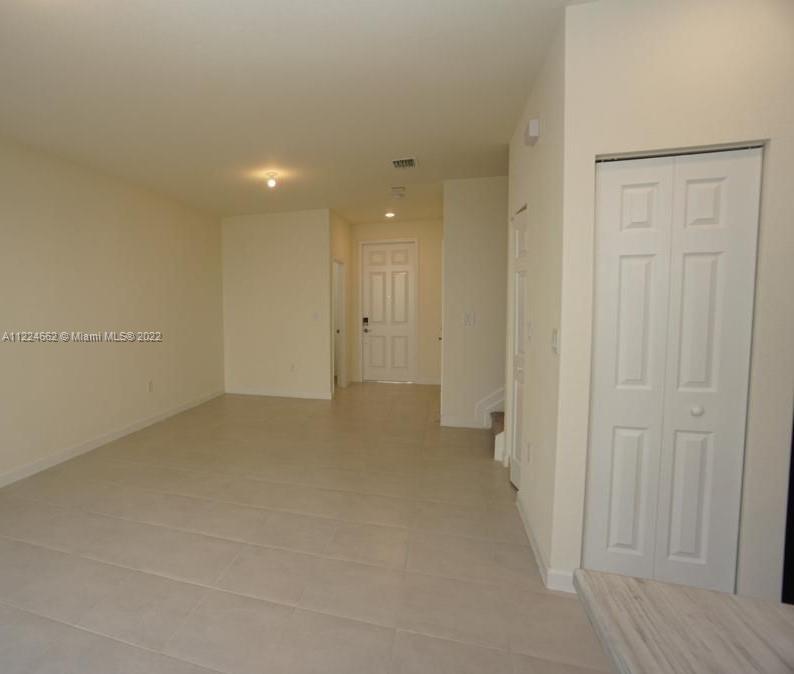 AQUABELLA SECTION TWO - Residential Lease
