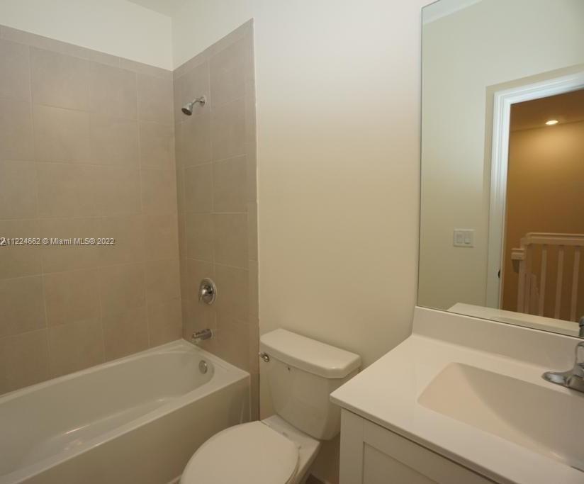AQUABELLA SECTION TWO - Residential Lease