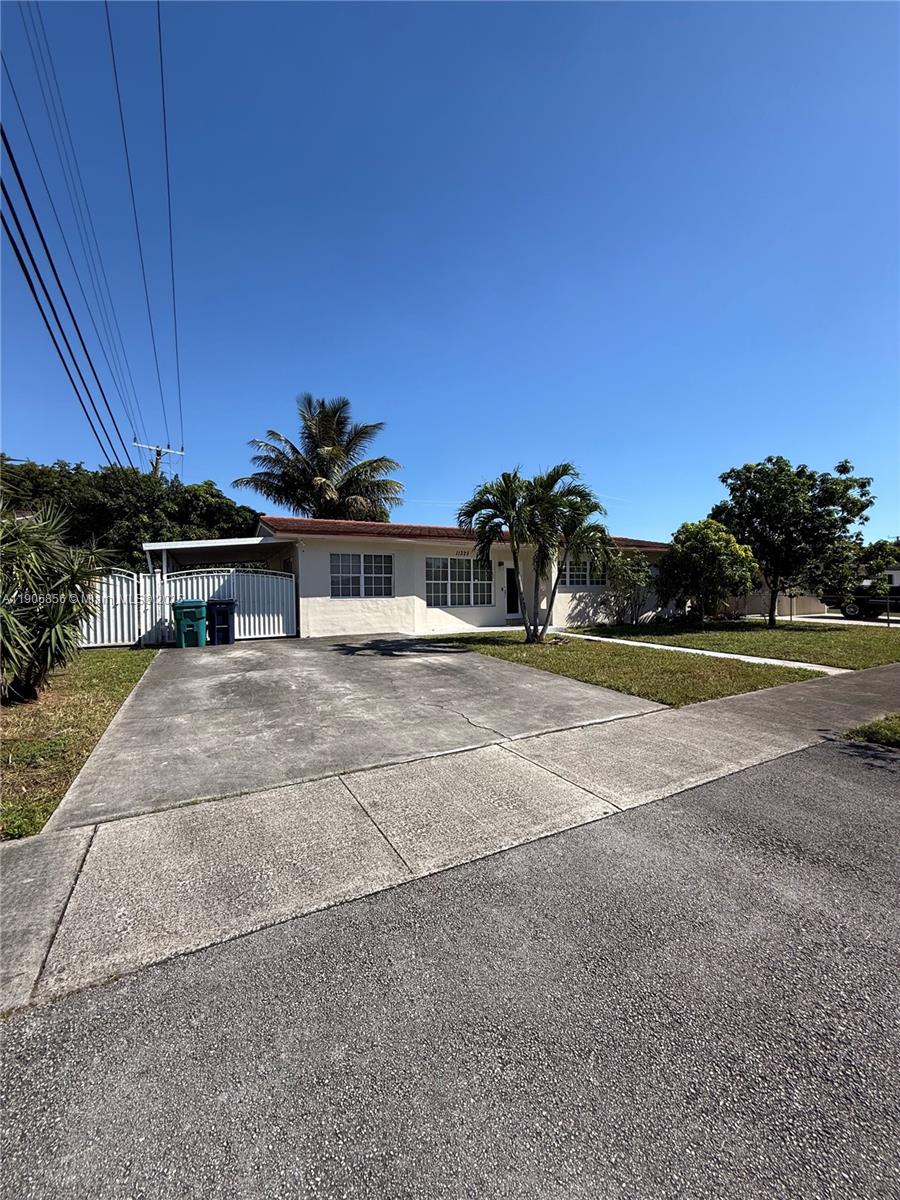 PALM SPRINGS SUB SEC A 4T - Residential