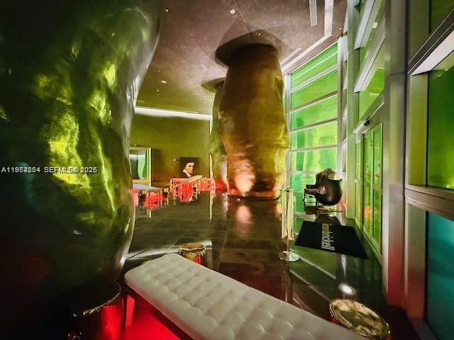 ICONBRICKELL CONDO NO 1 - Residential