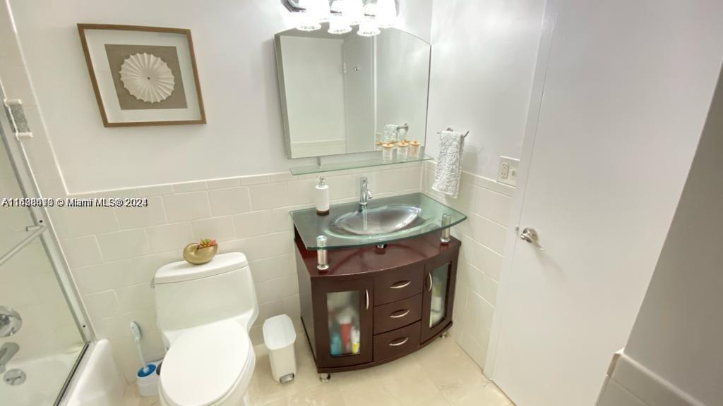PARKER PLAZA CONDO ESTATE - Residential