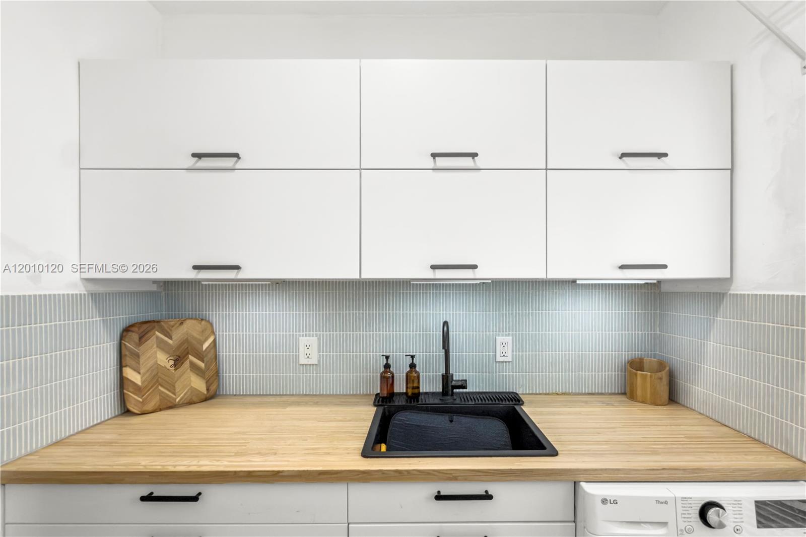 Espanola Way Villas Condo - Residential