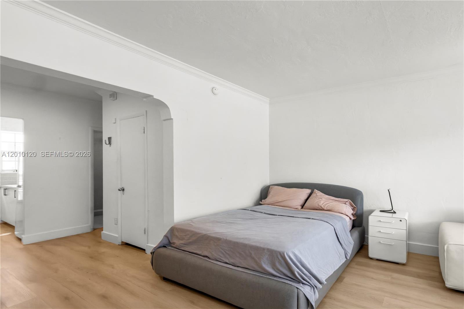 Espanola Way Villas Condo - Residential