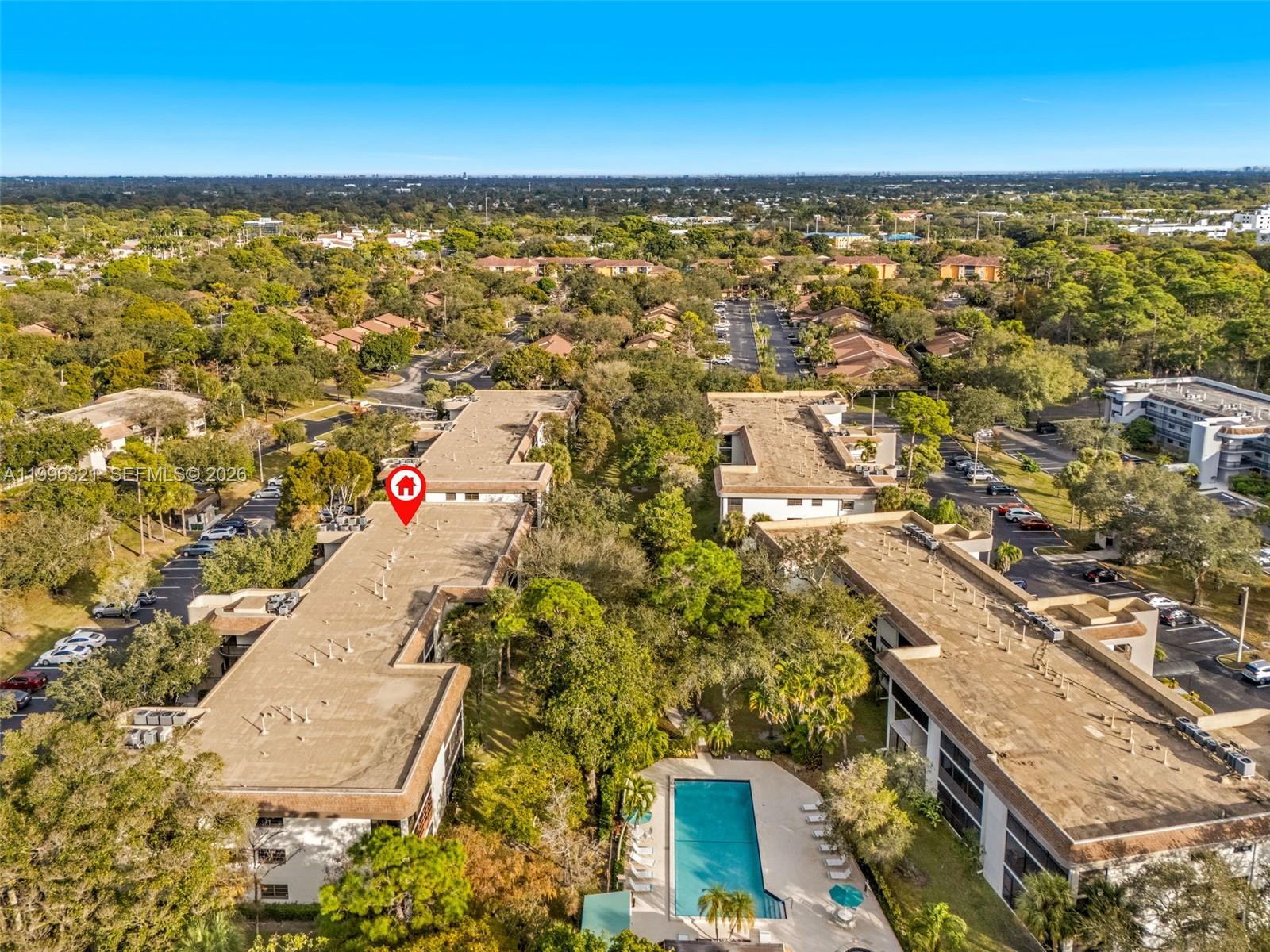 BONAIRE AT WOODMONT NO 3 - Residential