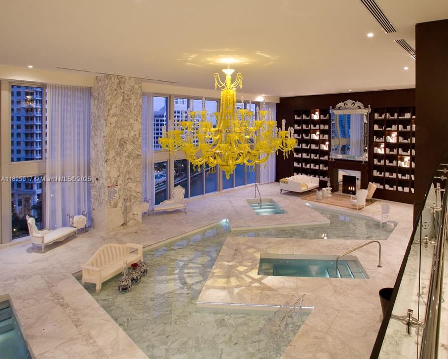 475 Brickell Ave 4609