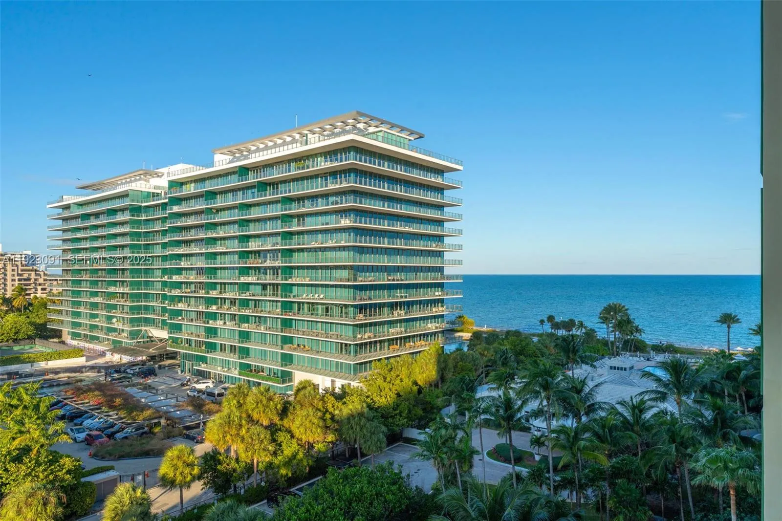 Key Biscayne, Florida 33149, United States, 3 Bedrooms Bedrooms, ,4 BathroomsBathrooms,Residential,Active,249760