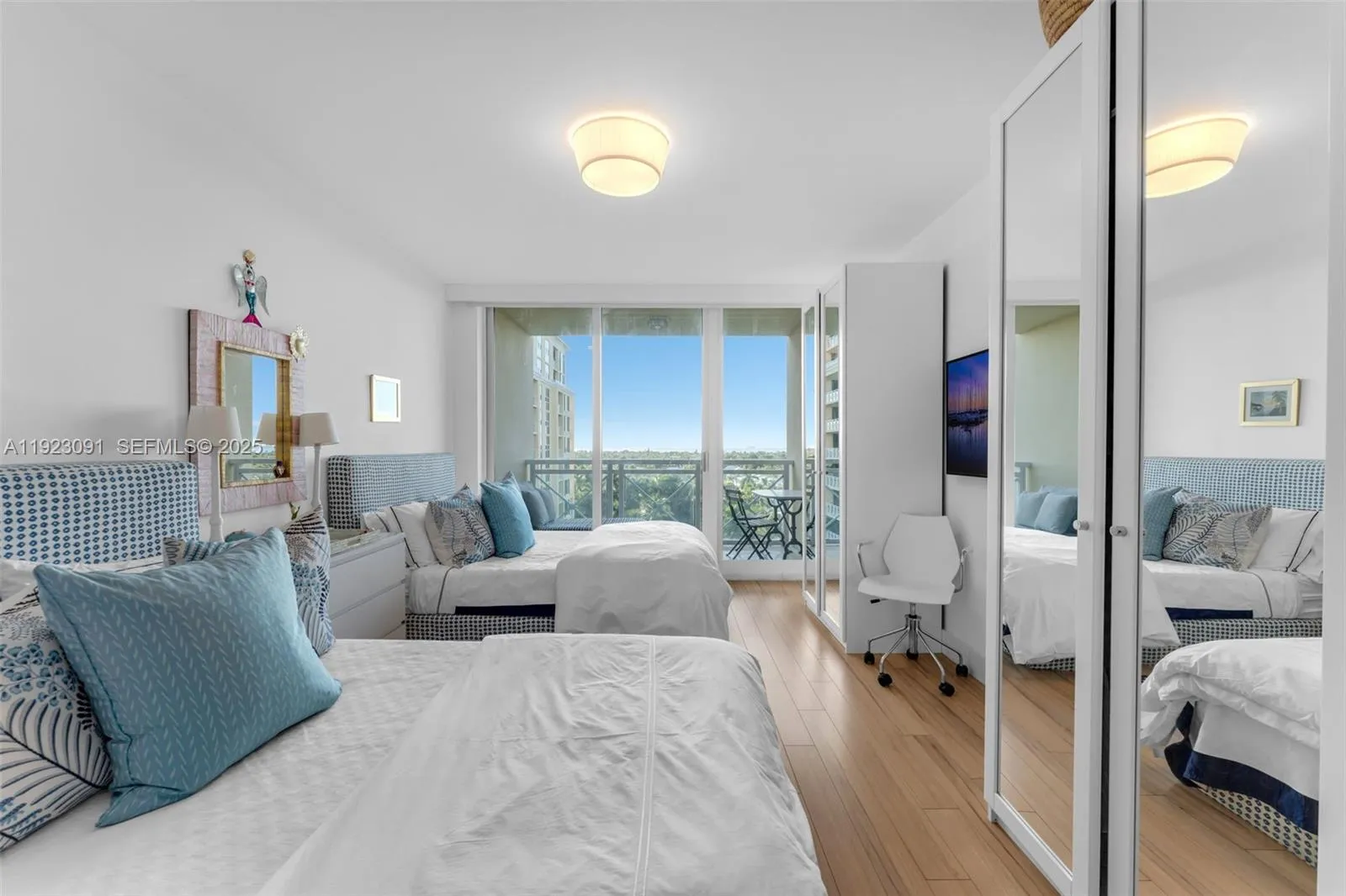 Key Biscayne, Florida 33149, United States, 3 Bedrooms Bedrooms, ,4 BathroomsBathrooms,Residential,Active,249760