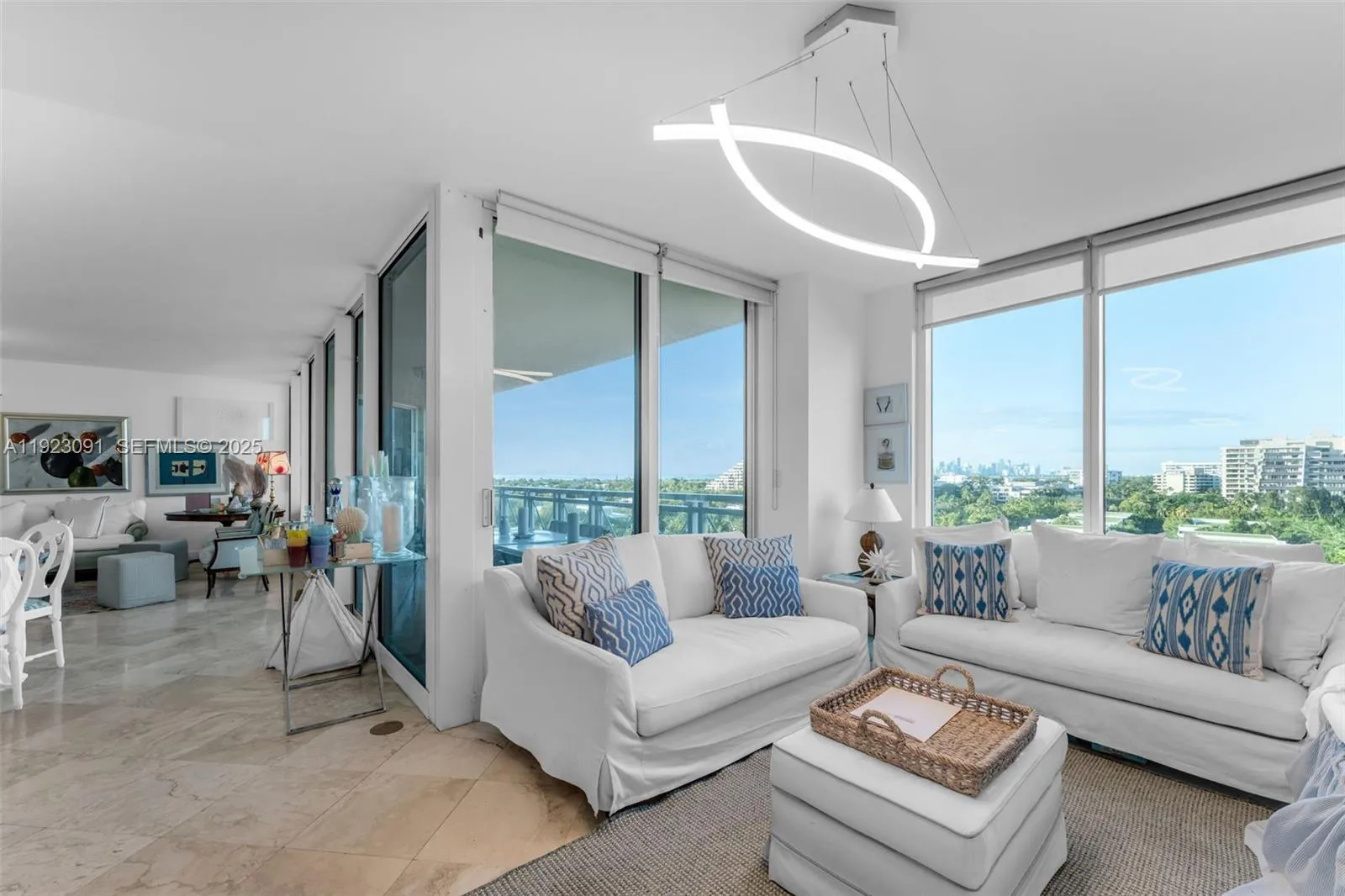 Key Biscayne, Florida 33149, United States, 3 Bedrooms Bedrooms, ,4 BathroomsBathrooms,Residential,Active,249760