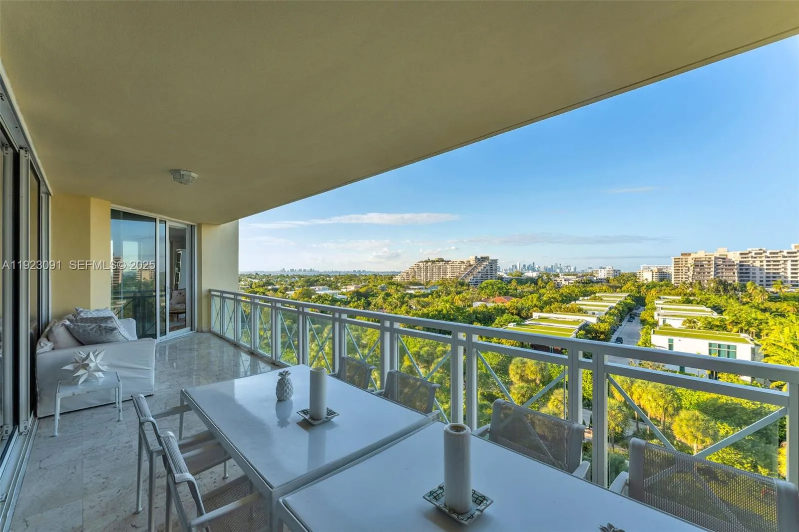 Key Biscayne, Florida 33149, United States, 3 Bedrooms Bedrooms, ,4 BathroomsBathrooms,Residential,Active,249760