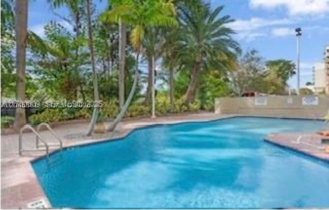 3500 Coral Way 513