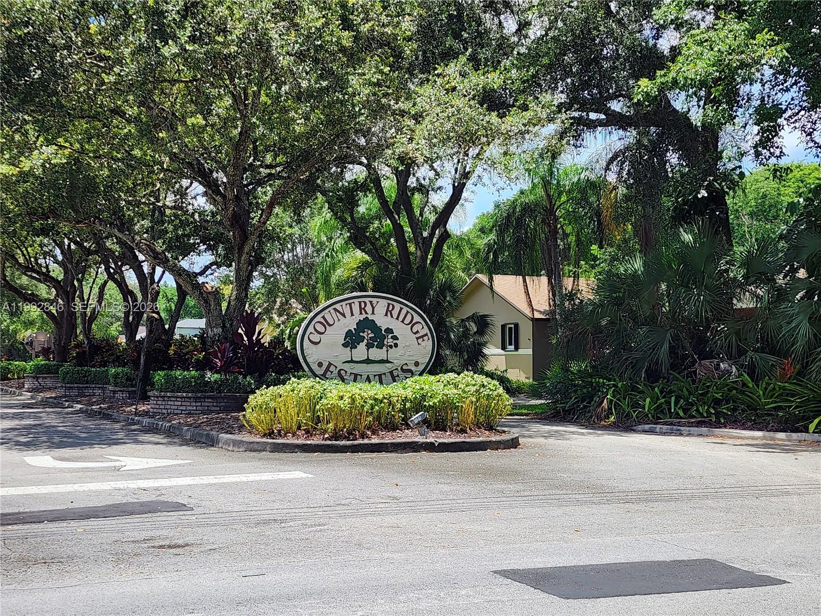 COUNTRY RIDGE ESTATES - Residential