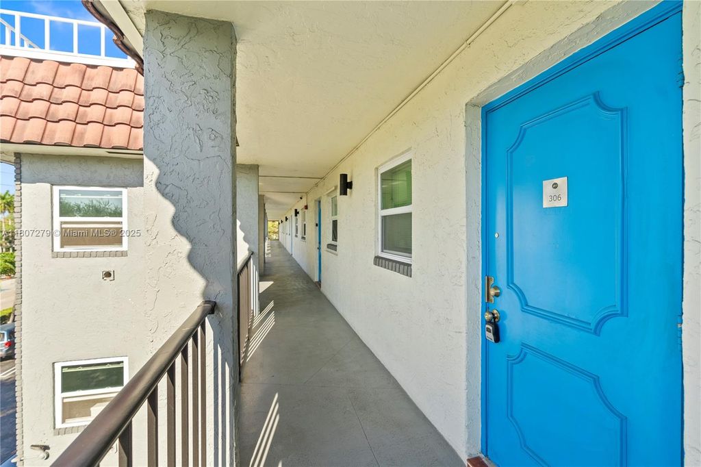 Photo of 8605 W Sample Rd #306, Coral Springs, FL 33065 (MLS # A11807279)