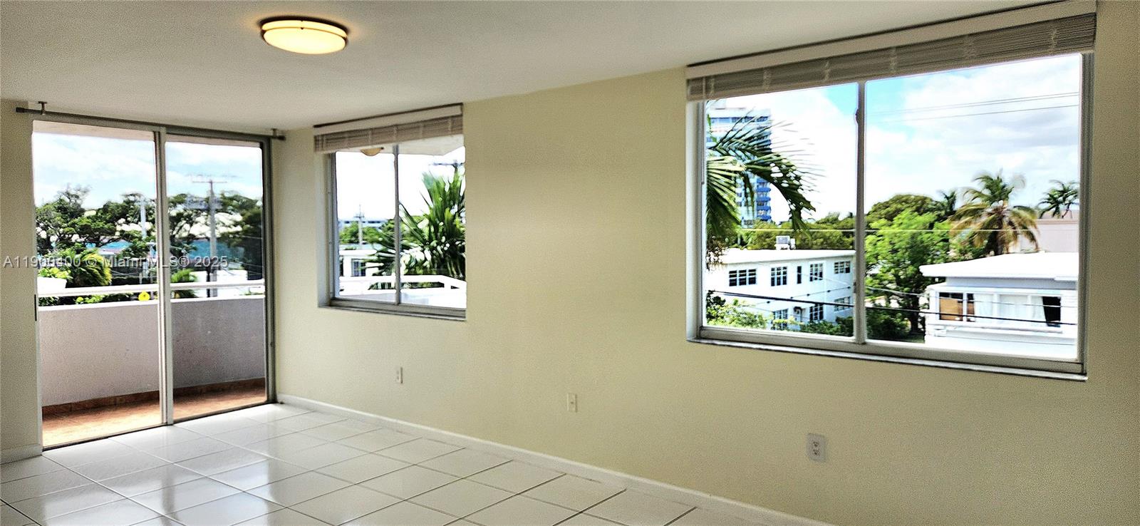 LAS DELICIAS CONDO - Residential Lease