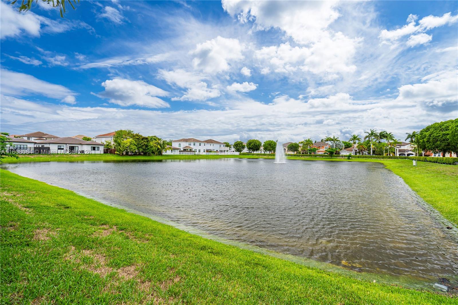 RIVENDELL EAST - Residential