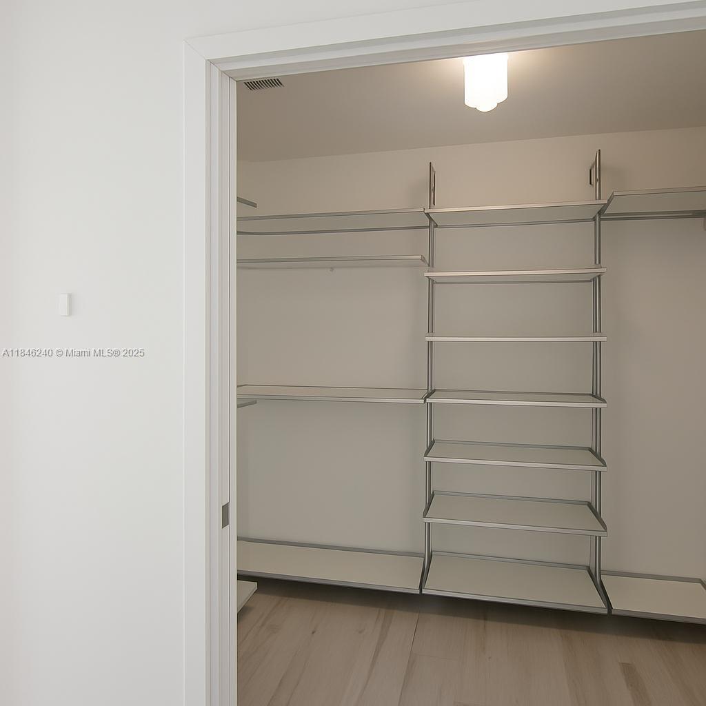 GRAN PARAISO CONDO - Residential Lease