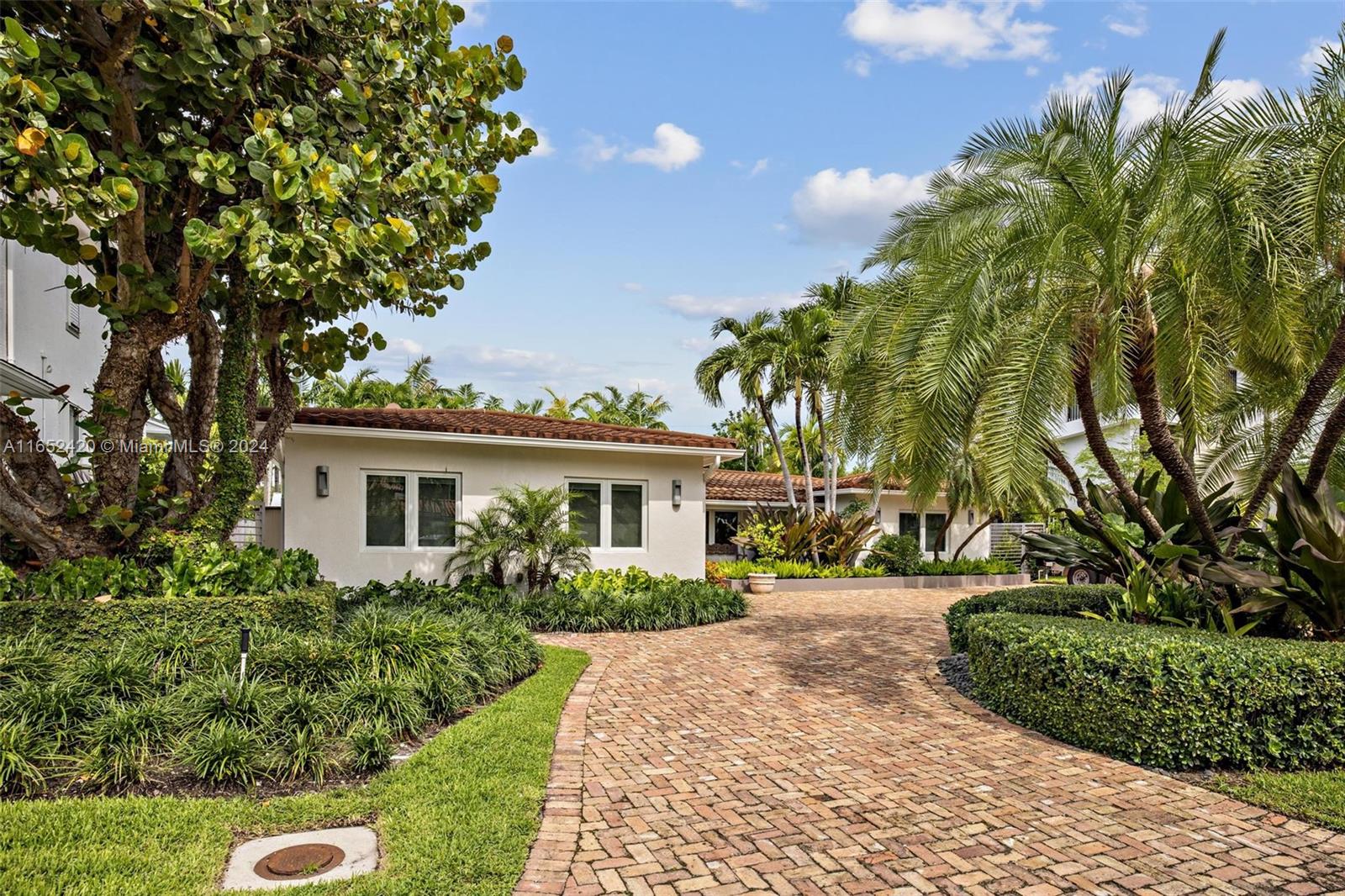 BISCAYNE KEY ESTATES - Residential Lease