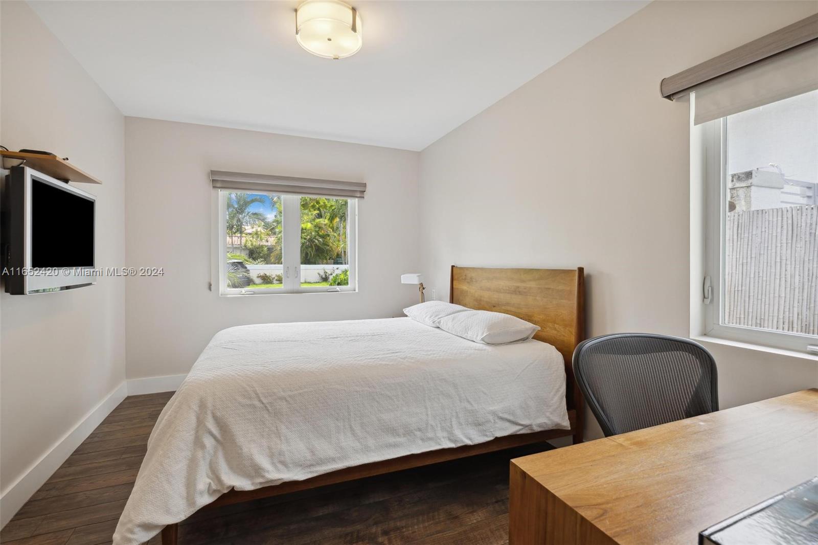 BISCAYNE KEY ESTATES - Residential Lease