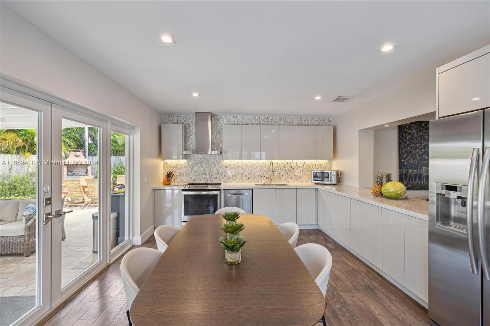 BISCAYNE KEY ESTATES - Residential Lease
