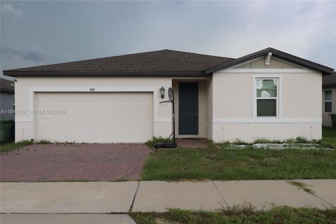 920 CAMBRIDGE DR Winter Haven FL 33881