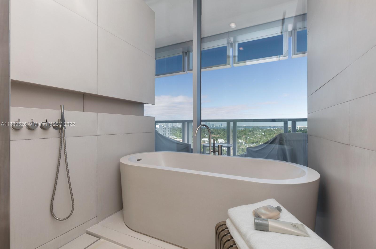 2901 COLLINS CONDO - Residential