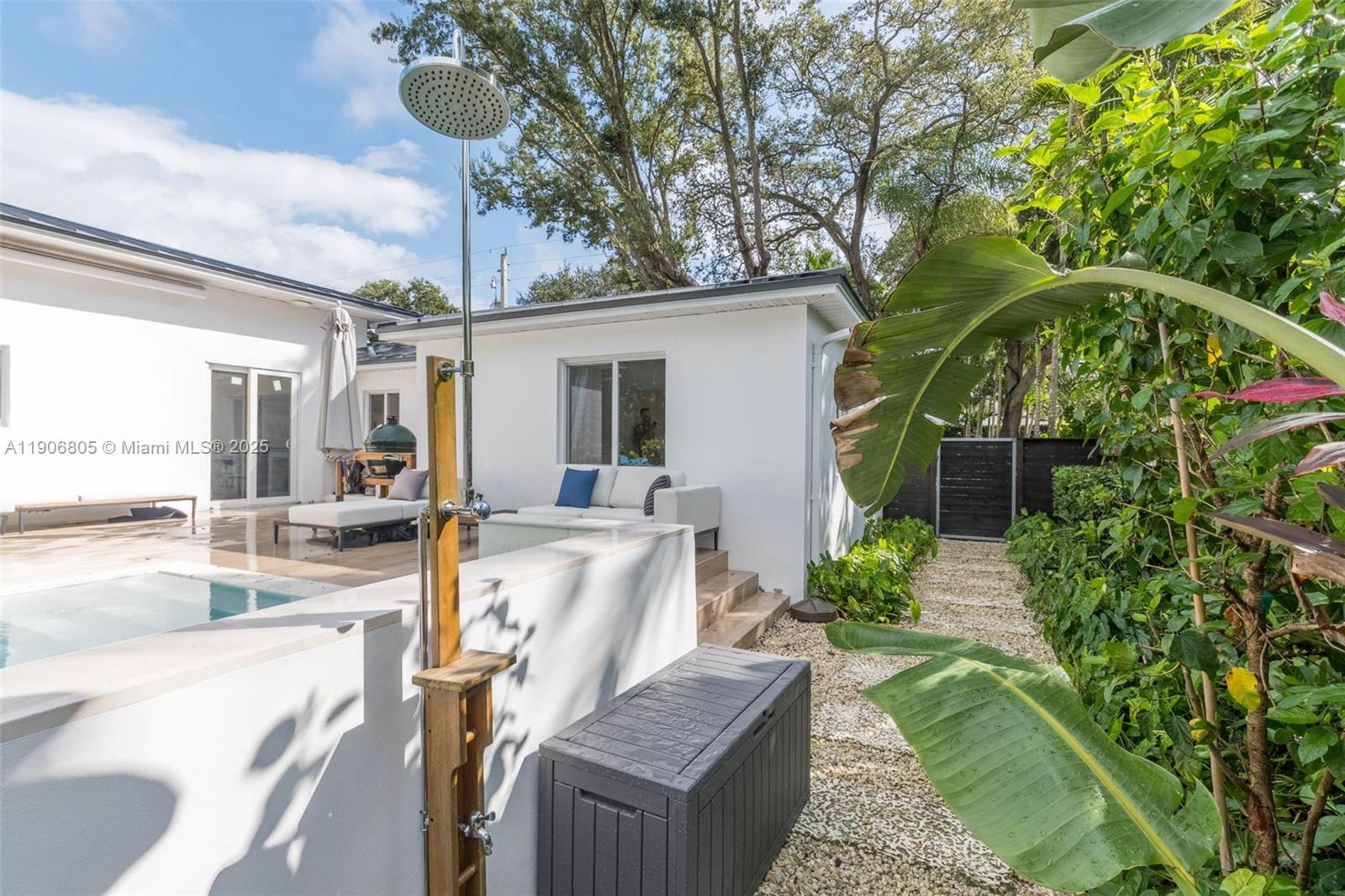 GRIFFFING BISC PK EST AMD - Residential