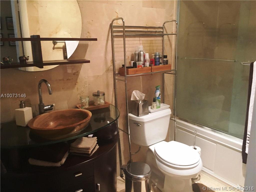 Island Place At North Bay - Residential Lease