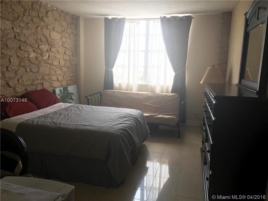 Island Place At North Bay - Residential Lease