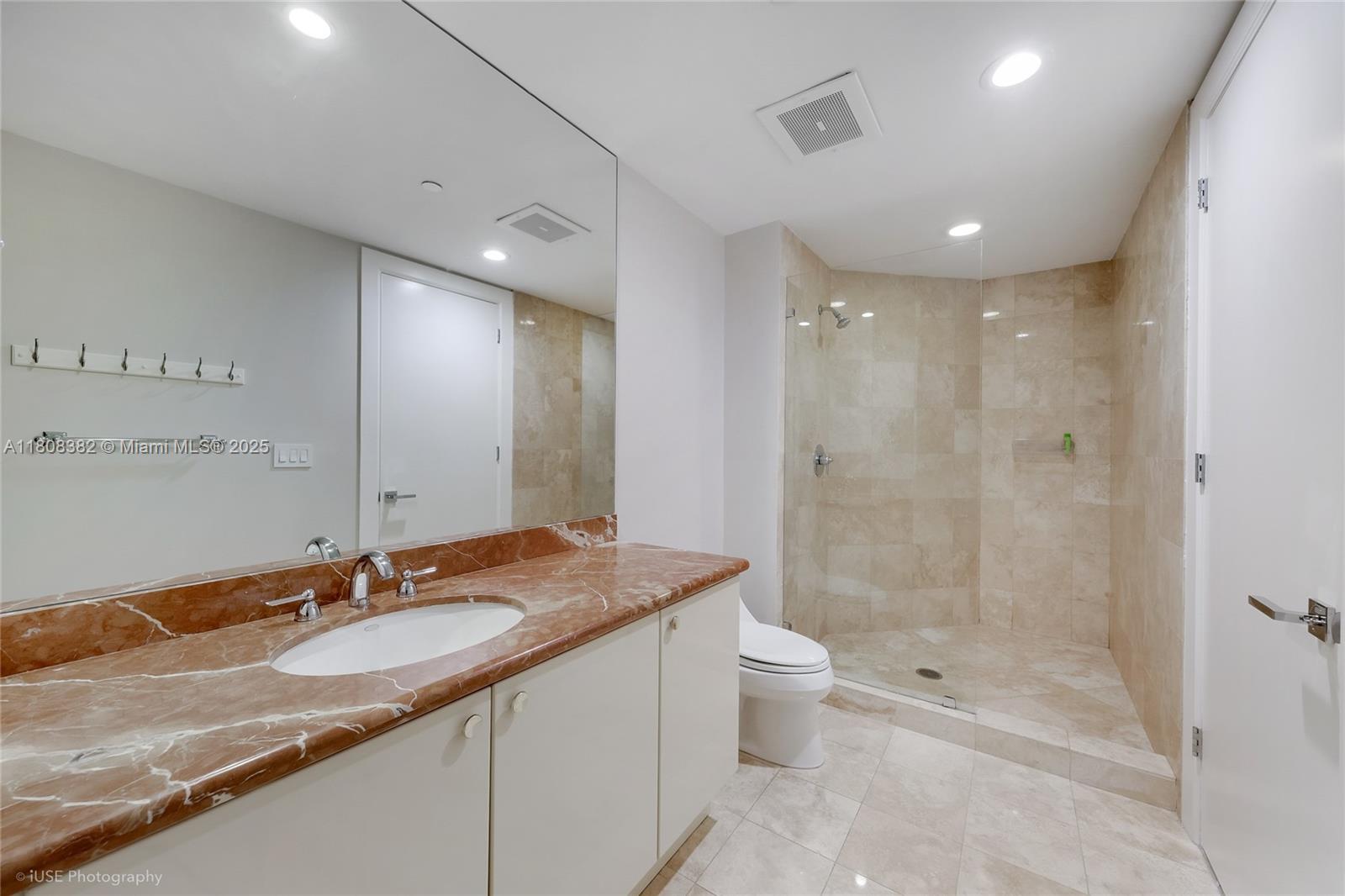 BELLINI CONDO - Residential