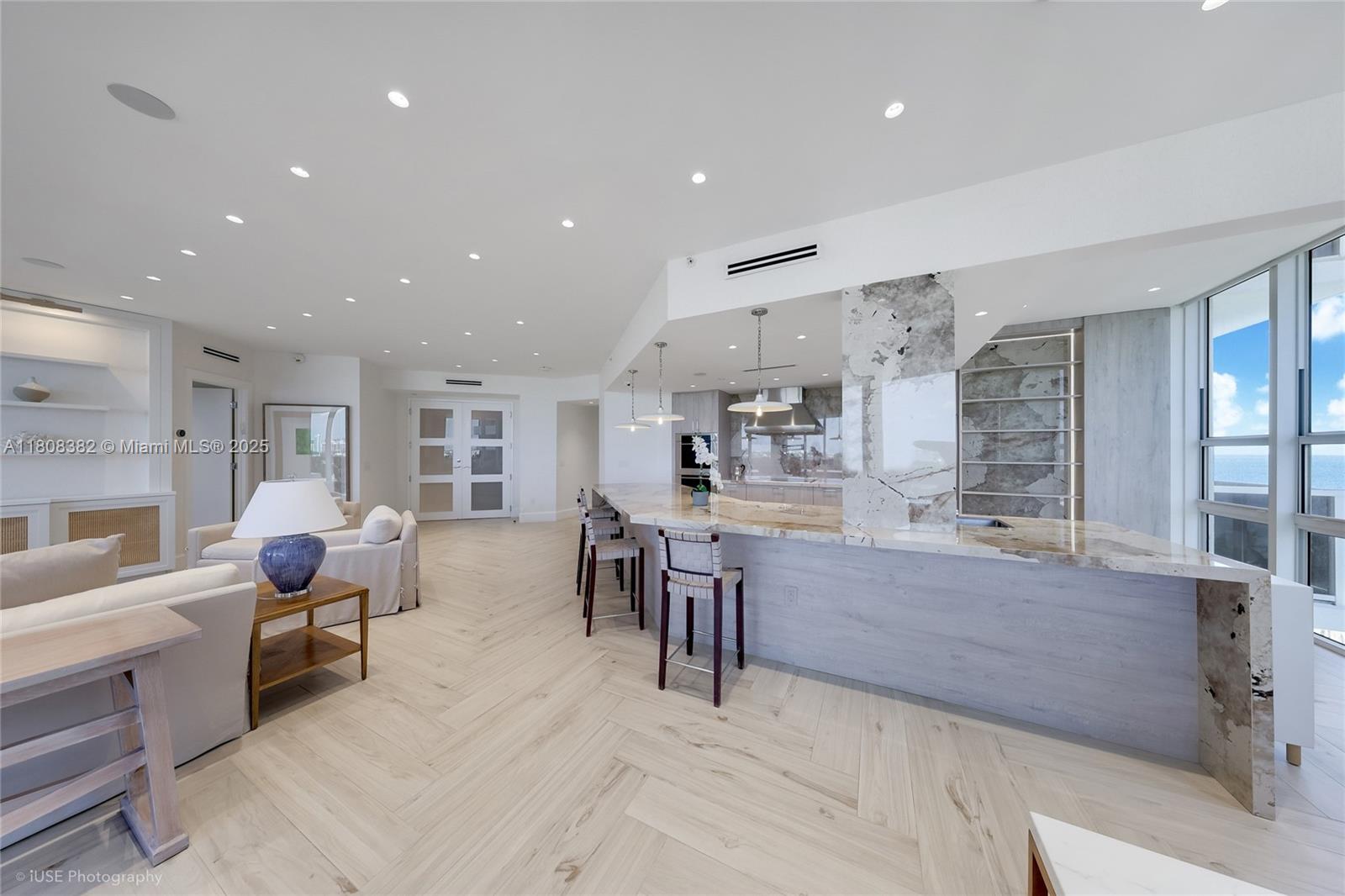 10225 Collins Ave 604