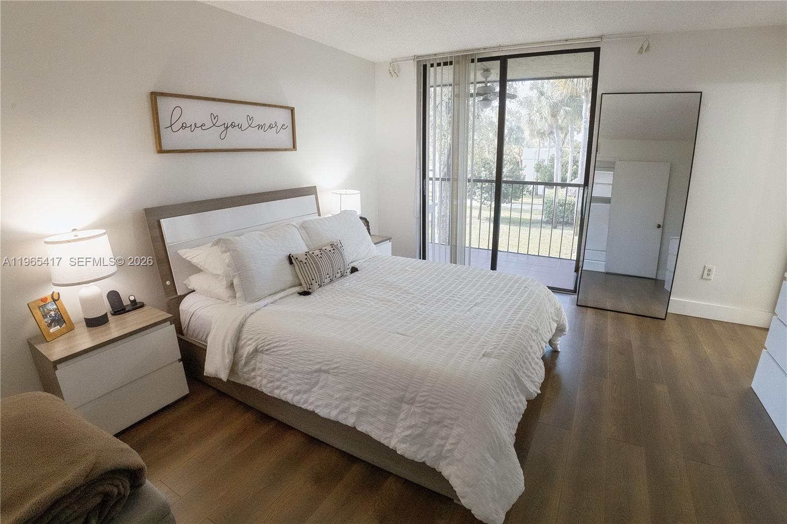 THE HORIZONS CONDO #3 - Residential