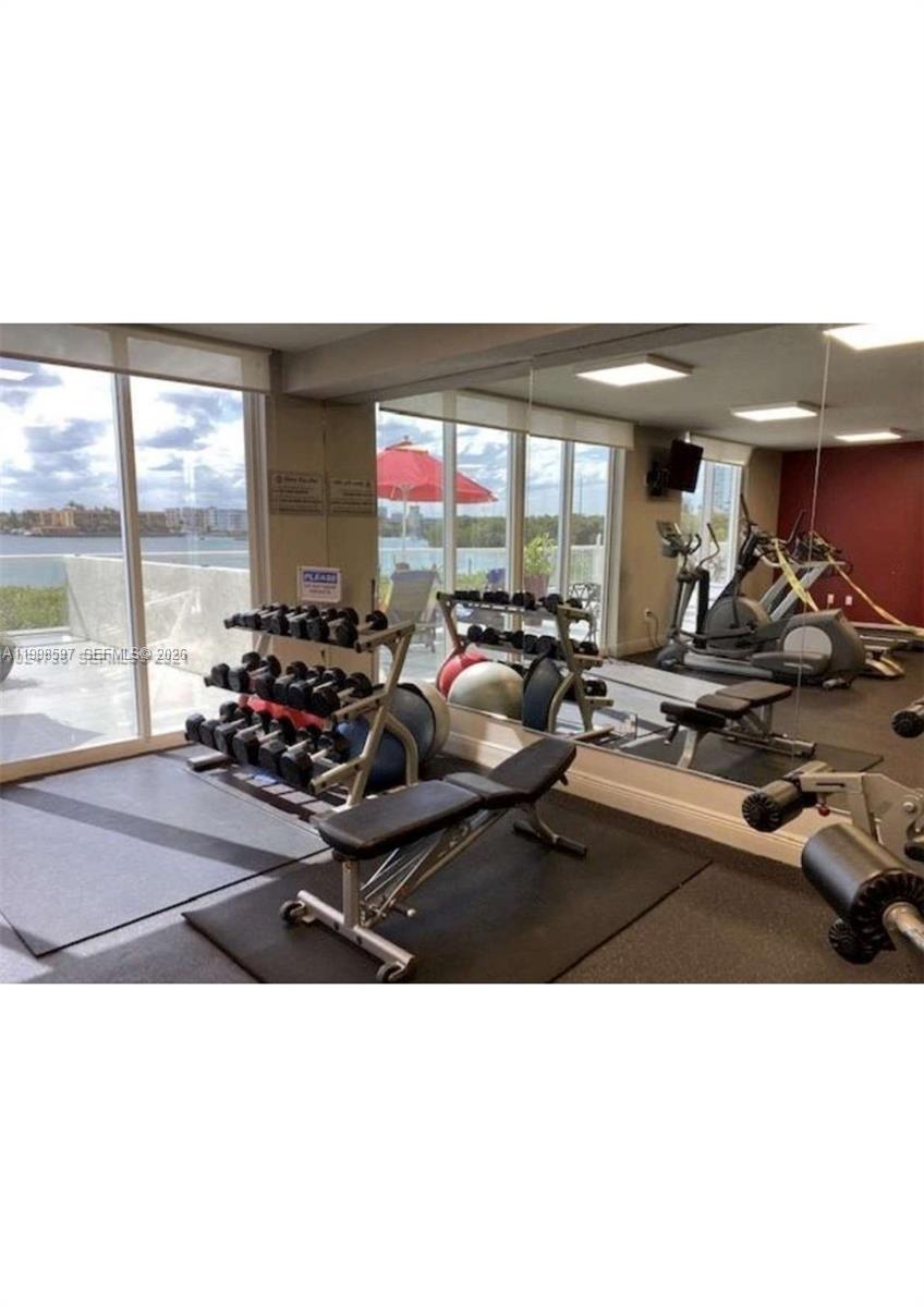 GOLDEN BAY CLUB CONDO - Residential Lease