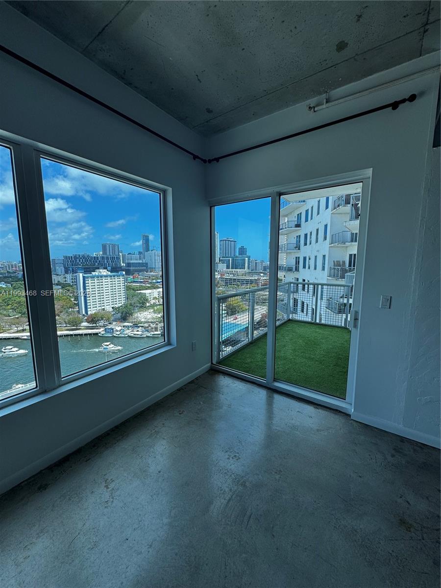 NEO CONDO - Residential Lease