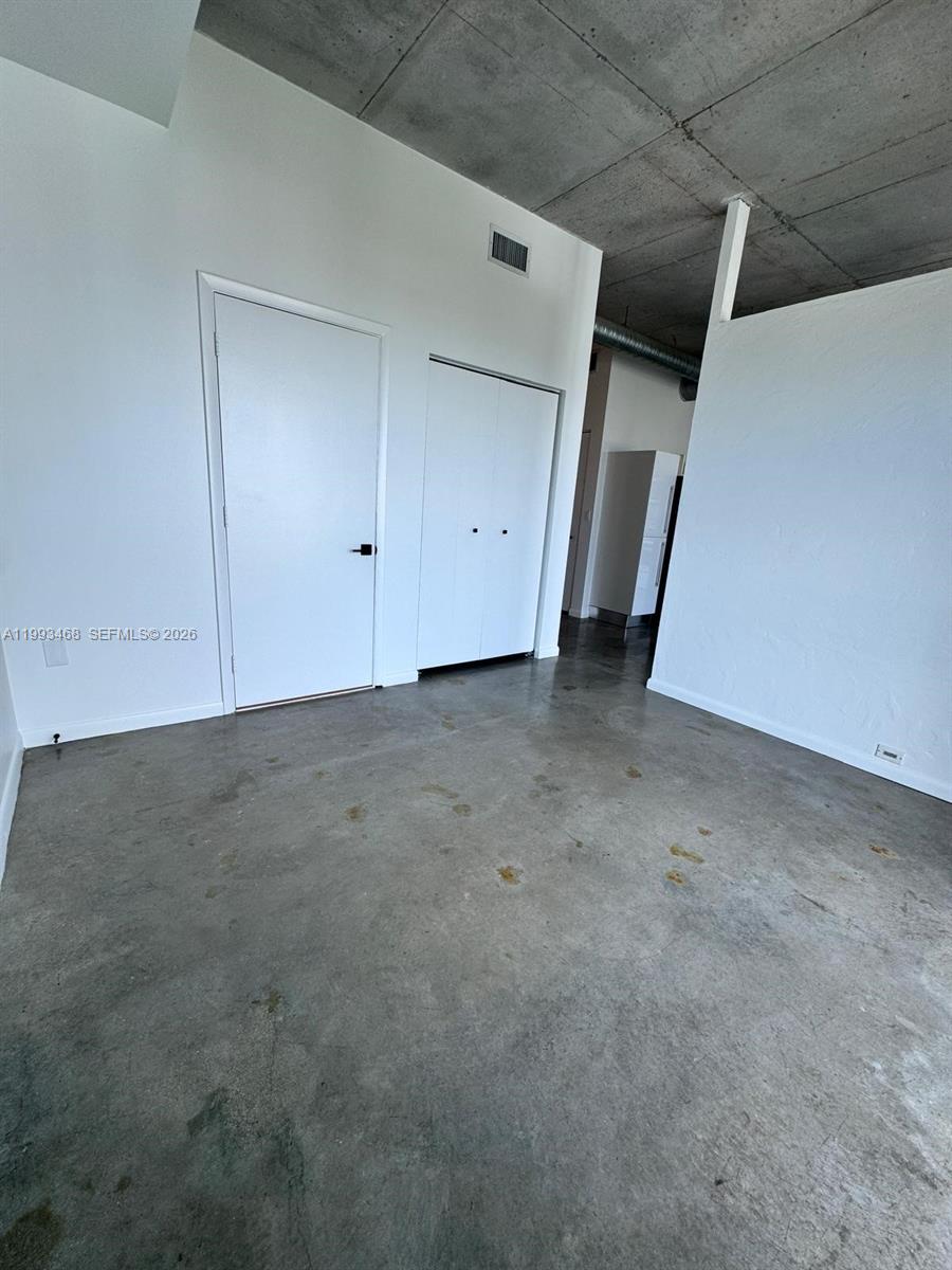 NEO CONDO - Residential Lease