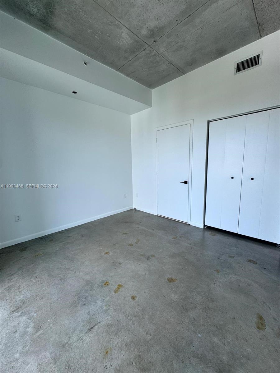 NEO CONDO - Residential Lease