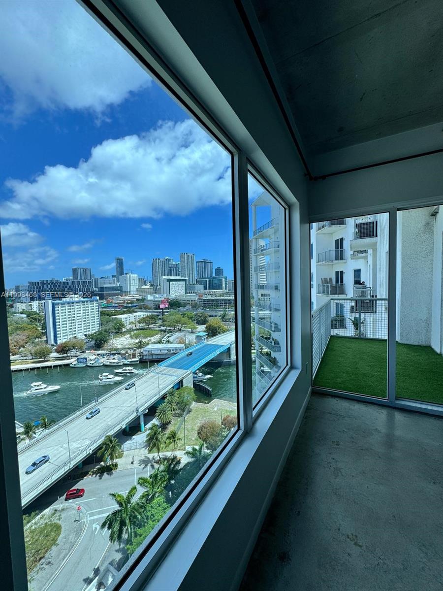 NEO CONDO - Residential Lease