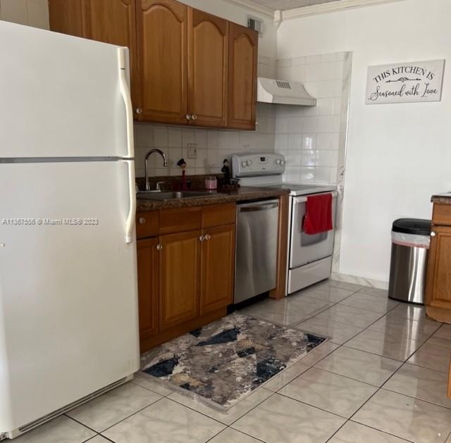 PARKER DORADO CONDO - Residential Lease